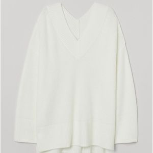 New! H&M v neck wool blend sweater